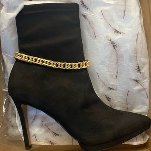 NWT beautiful black suede boot with gold chain accent